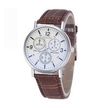 Charger l'image dans la galerie, Fashion men's leather watch 2019 simple digital engraved holiday three-eye white dial quartz wrist watch montre homme a6